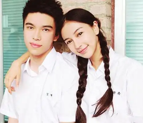 【图】杨颖袭胸照曝光 曝出杨颖陈赫温馨戏