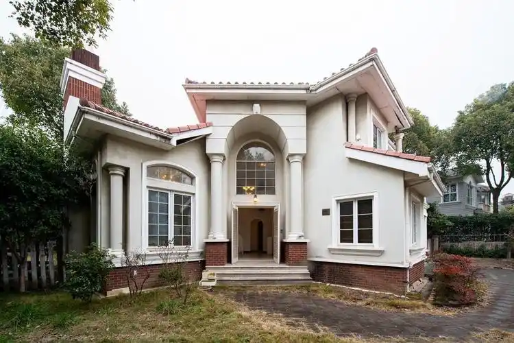 上海浦东新区地中海风格独栋别墅实景棚