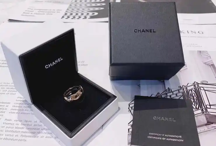 chanel香奈儿cococrush玫瑰金菱格纹戒指