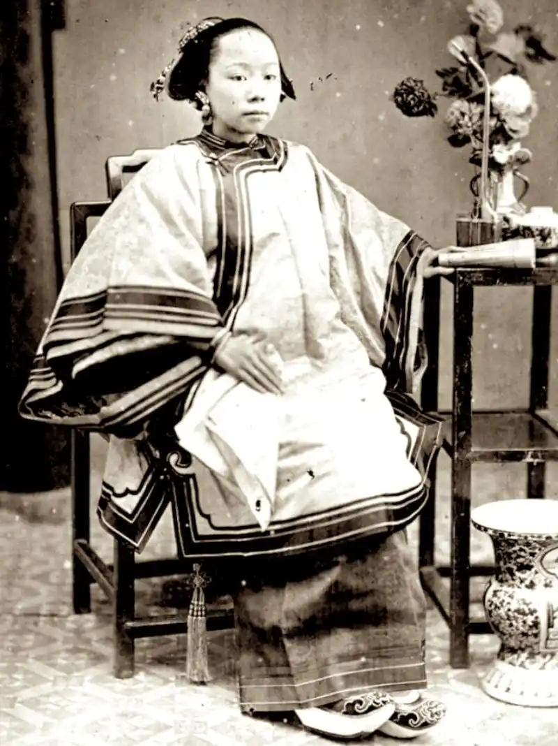 老照片清朝女子摄影资料google