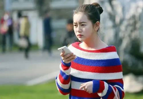 南京艺考女生素面朝天清纯可人