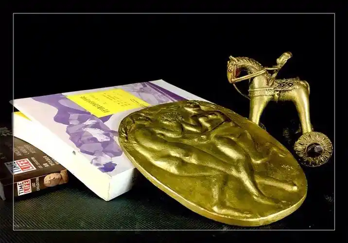 木马计当特洛伊战争的木马缩小50倍