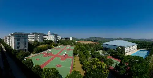 高中部2018-2019学年度第二学期评优表彰