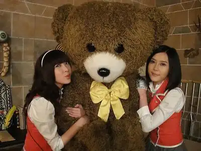 谁能给我一张萌学园乌拉拉图片?