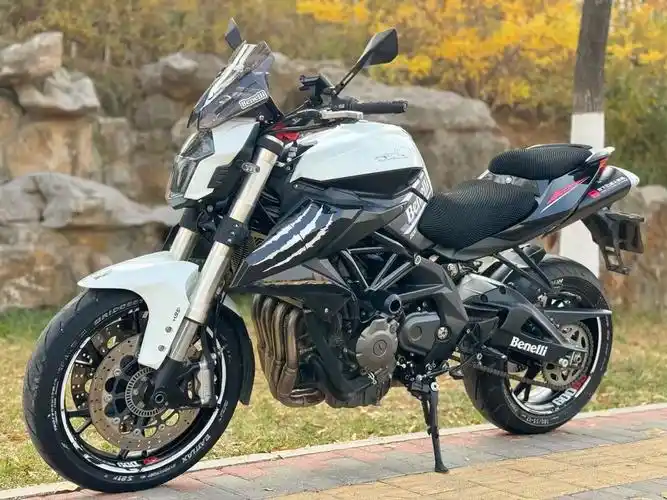 最新到货20年极品黄龙600i,济南户审车保险明年,全国提档 - 抖音