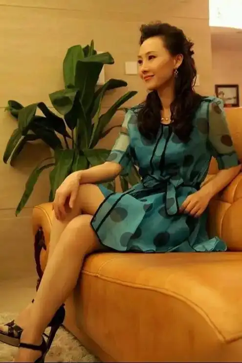 你说 你答应拉我的手#张宝雯 #早期 - 抖音