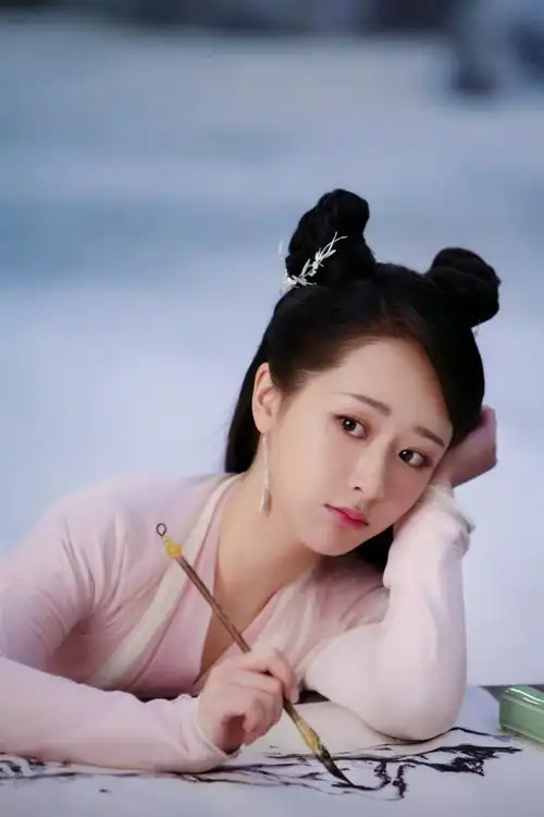 『天乩之白蛇传说』79白夭夭♀杨紫 - 高清图片