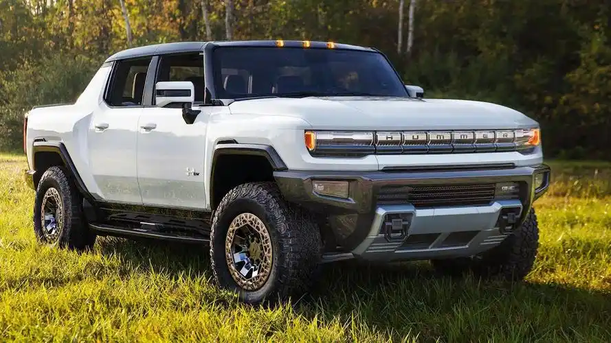 续航563km,千匹输出,2022款电动悍马 ev