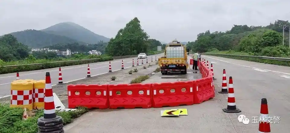 半幅双向通车!广昆高速兴业至玉林段开始封闭施工