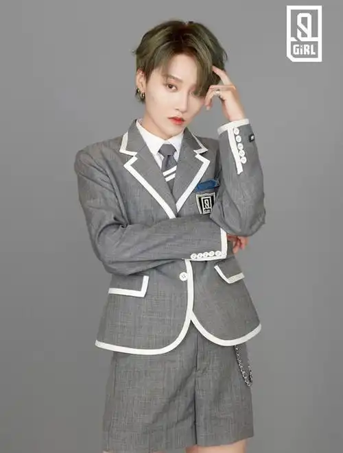 相关专题:你可能感兴趣的文章刘雨昕是男是女 刘雨昕身高[ 查看全部 ]