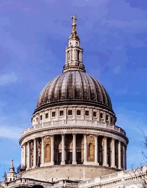 圣保罗大教堂伦敦地标性著名圆顶宛如天空之冠