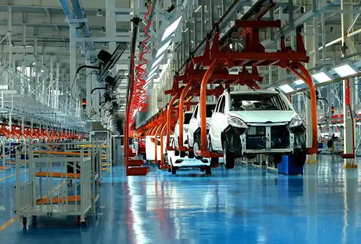 图为万仁新能源汽车厂内 当代贵州融媒体记者 贾智 摄 (2).jpg