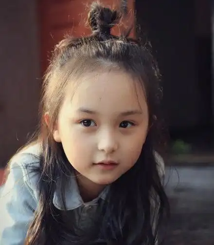 【图】芈月传小童星爸妈疑似曝光 揭秘刘楚恬家庭背景