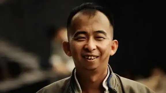 驴脸,龅牙,小眼睛,明明长得难看却红透半边天,这几位明星凭啥|黄渤