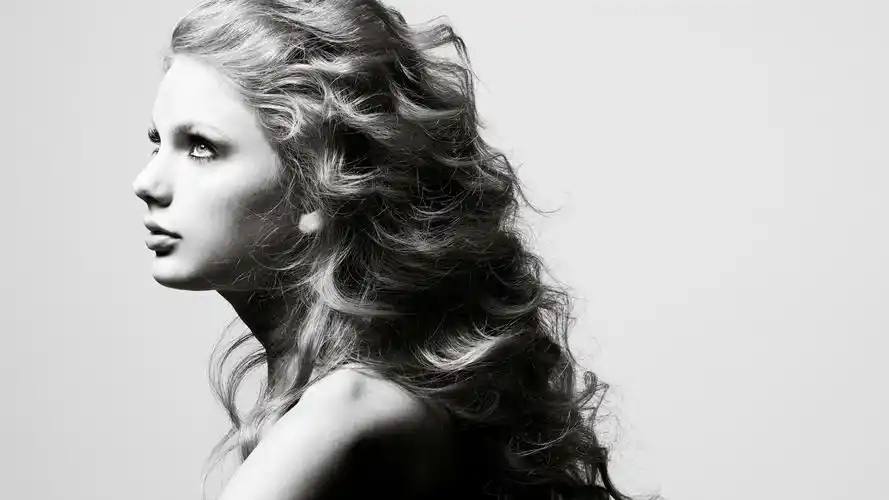 黑白色调唯美美女桌面壁纸美女写真黑白头像黑白美女图片黑白美女壁纸