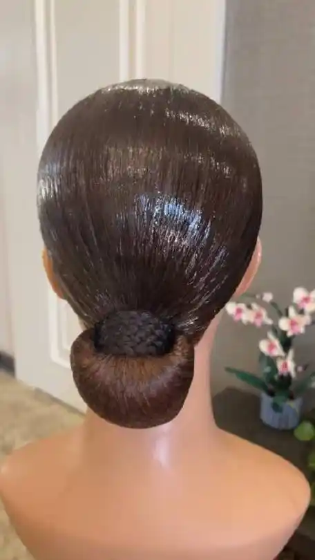 大家要的拉丁舞比赛规定发型