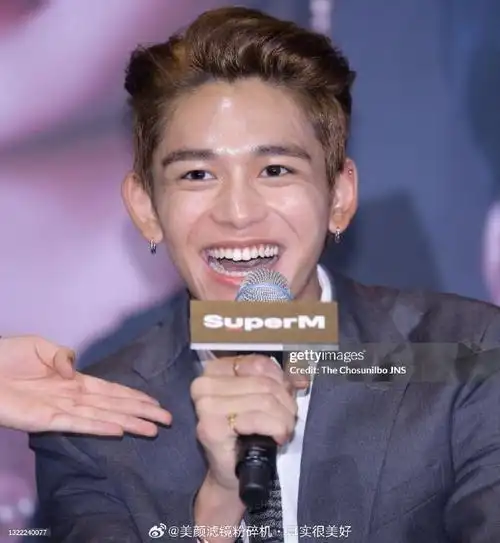 黄旭熙怎么又出道了