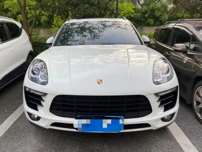 保时捷macan