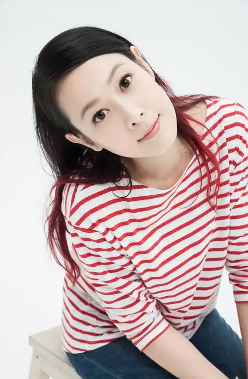 p>刘若英(rene liu),1969年6月1日出生于中国台湾省台北市,祖籍湖南