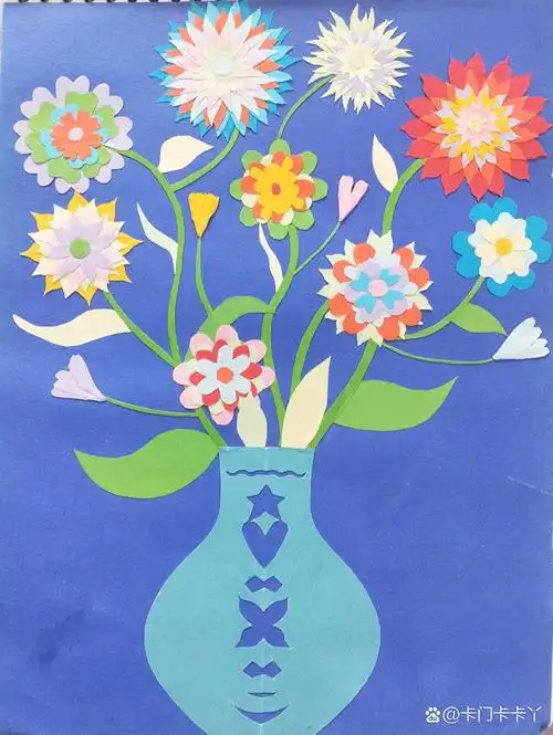 《花瓶里的花》