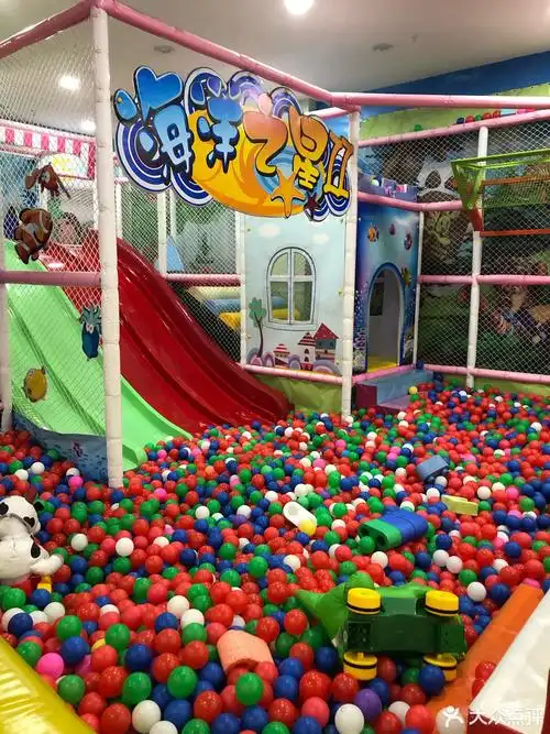 淘气堡儿童乐园