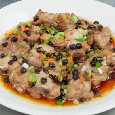 豉汁蒸排骨(广东的排骨蒸豆豉怎么做) - 月牙知识库