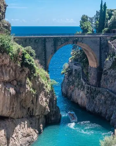 意大利的夏日海边,太好看了. ins:gennaro_rispoli