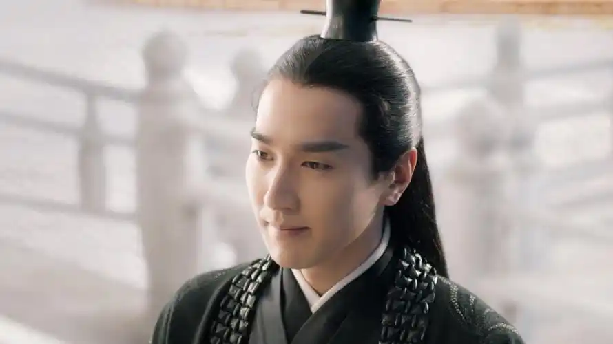 天族太子夜华君的"浮夸"的尬演.