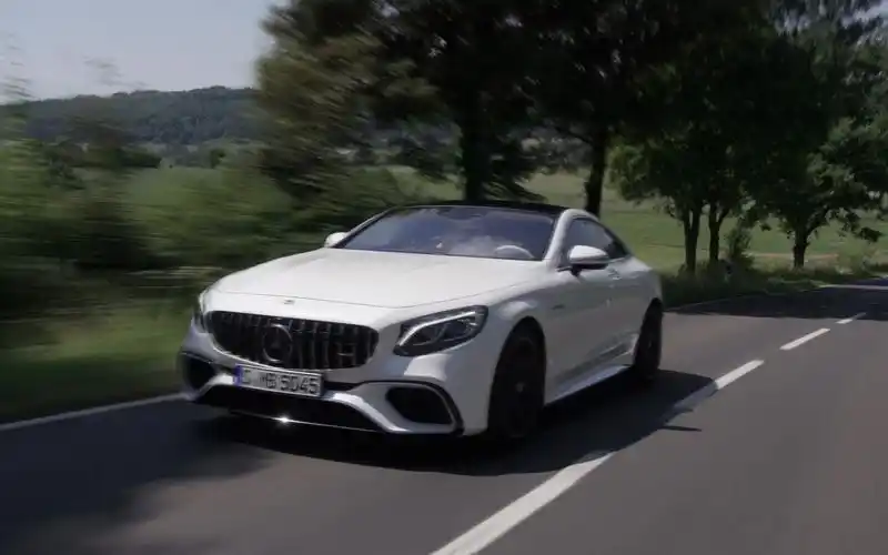 梅赛德斯-奔驰 s级轿跑 s63 mercedes-benz s-class coupé s63 路试