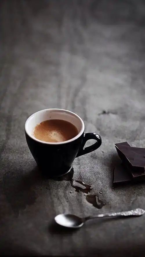 咖啡杯手机壁纸