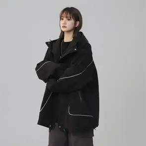 胖mm大码黑色连帽冲锋衣女工装外套春季拼接明线装饰棒球服夹克衫