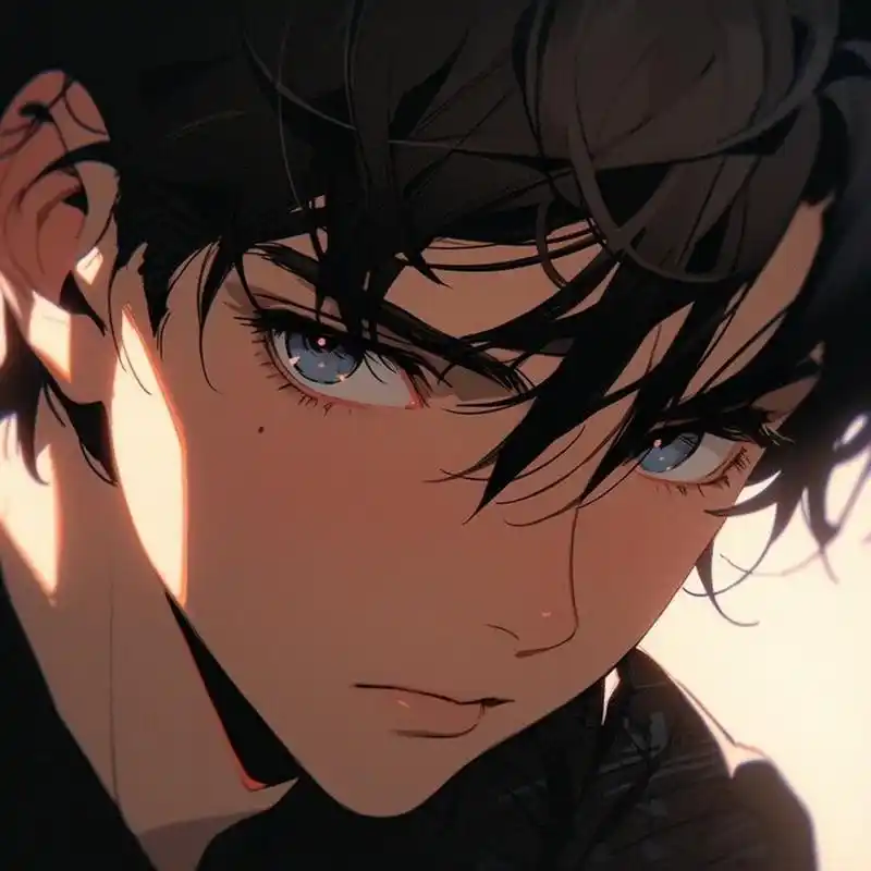 简约的黑色背景,深邃的眼神以及从上方打下的一束灯光,让整个图片