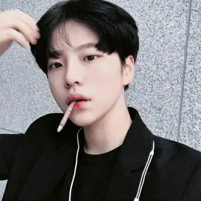 qq头像帅气霸气超拽_第1页