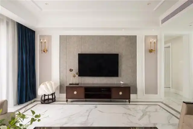 147平美式风格电视墙装修效果图 电视背景墙美式