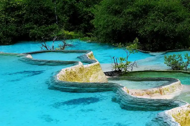 美丽瑶池—黄龙(2)