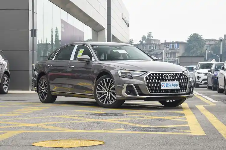 2022款 奥迪a8 改款 a8l 55 tfsi quattro 旗舰型外观