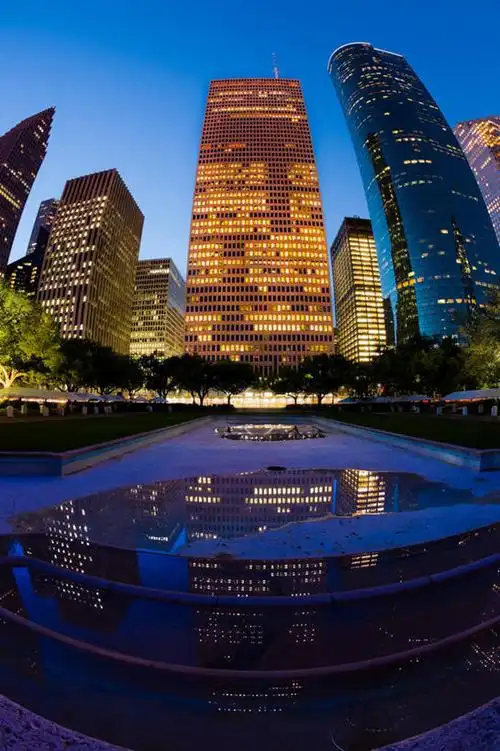 无人,高楼大厦,竖图,全景,室外,白天,仰视,度假,美景,日落,天际线