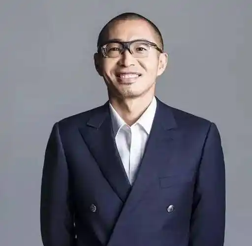 皮划艇,帆船帆板)很多人熟悉刘星宇可能是因为他在篮球比赛中的解说