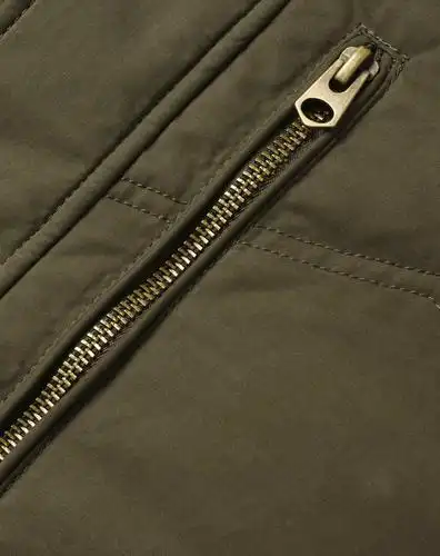 男式灰湖绿呢料相拼连帽休闲中款羽绒服