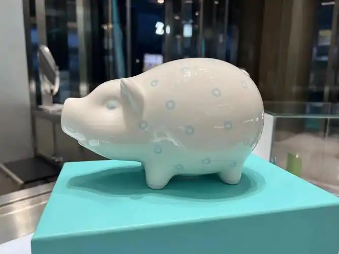 tiffany超级可爱猪猪储钱罐