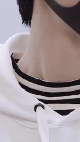 人的脖子为什么会这样?