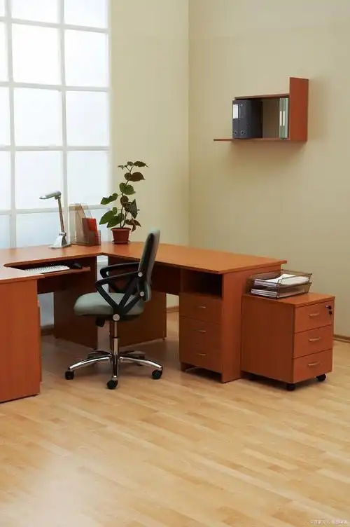 办公室的色彩心理学:长沙家具配色方案对员工情绪的影响