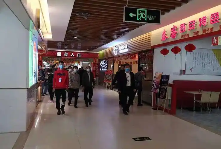 同安区区长王雪敏及区领导一行莅临督查疫情防控工作,乐海商业保供应