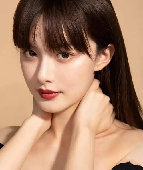 常见的六种嘴型,m唇很欧美,嘟嘟唇小巧可爱,它是"最美唇形"