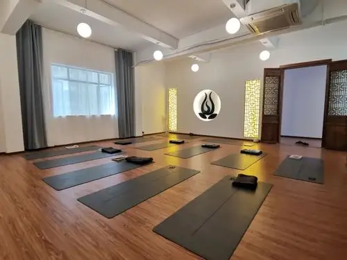 悠然堂瑜伽学院～梧桐山总院隆重开业!