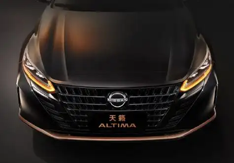 日产天籁2.0l黑金版上市 售 19.12万元