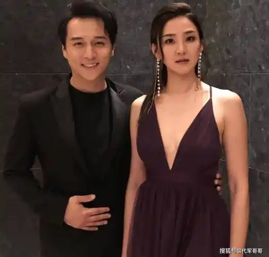 46岁洪小铃终于脱单!结婚怀孕一步到位,老公还是认识18年的朋友