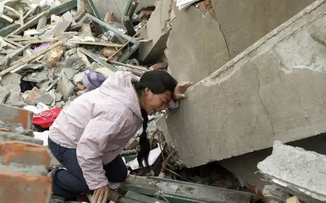 虽然四川人早就对频繁的地震见怪不