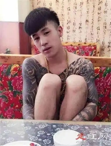 仙洋是因为什么进去的和巴扎黑在聊城的打架事件