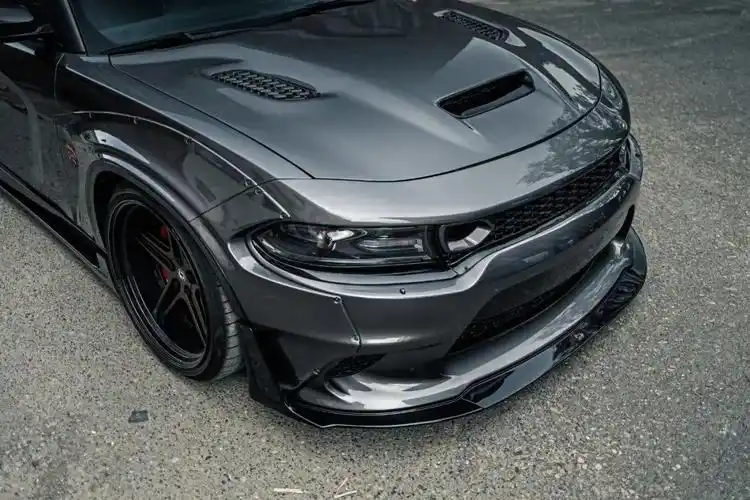 肌肉 盔甲!宽体改装道奇charger srt hellcat